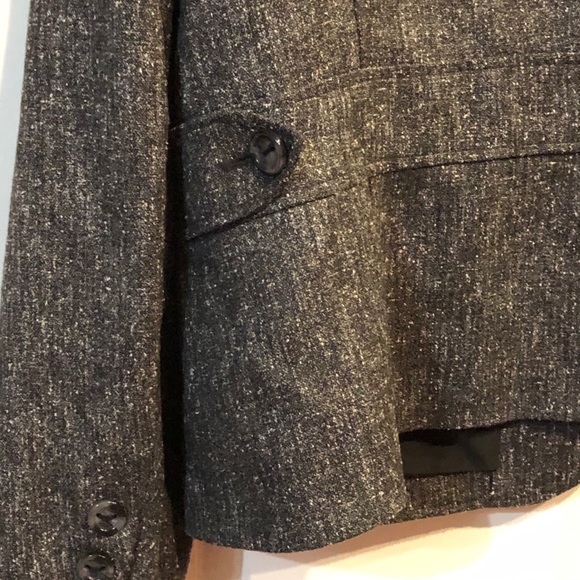 (2/$30) Sz16 Conrad C Collection - EUC - Picture 2 of 9